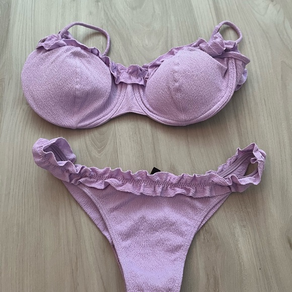 Vix NWOT Lavender Ruffle Bikini Set - Picture 2 of 5